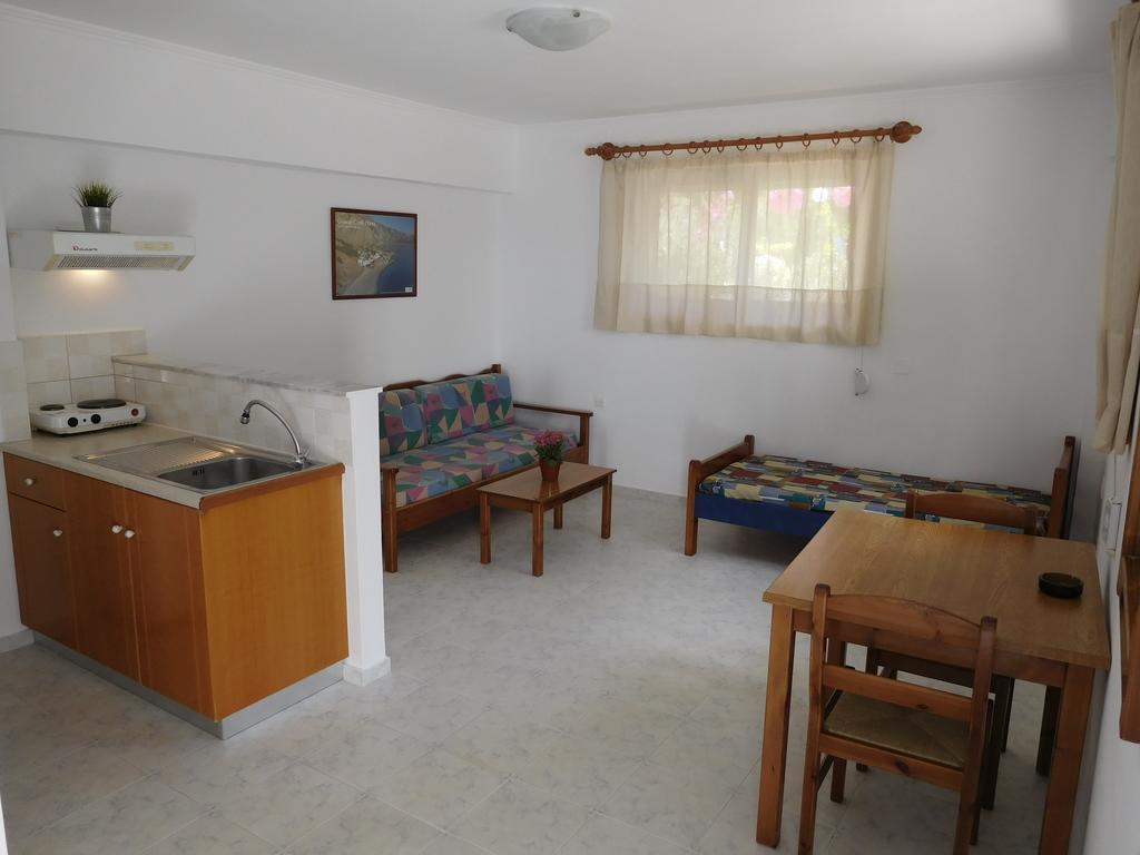 Anthea Apartments Палеохора Экстерьер фото